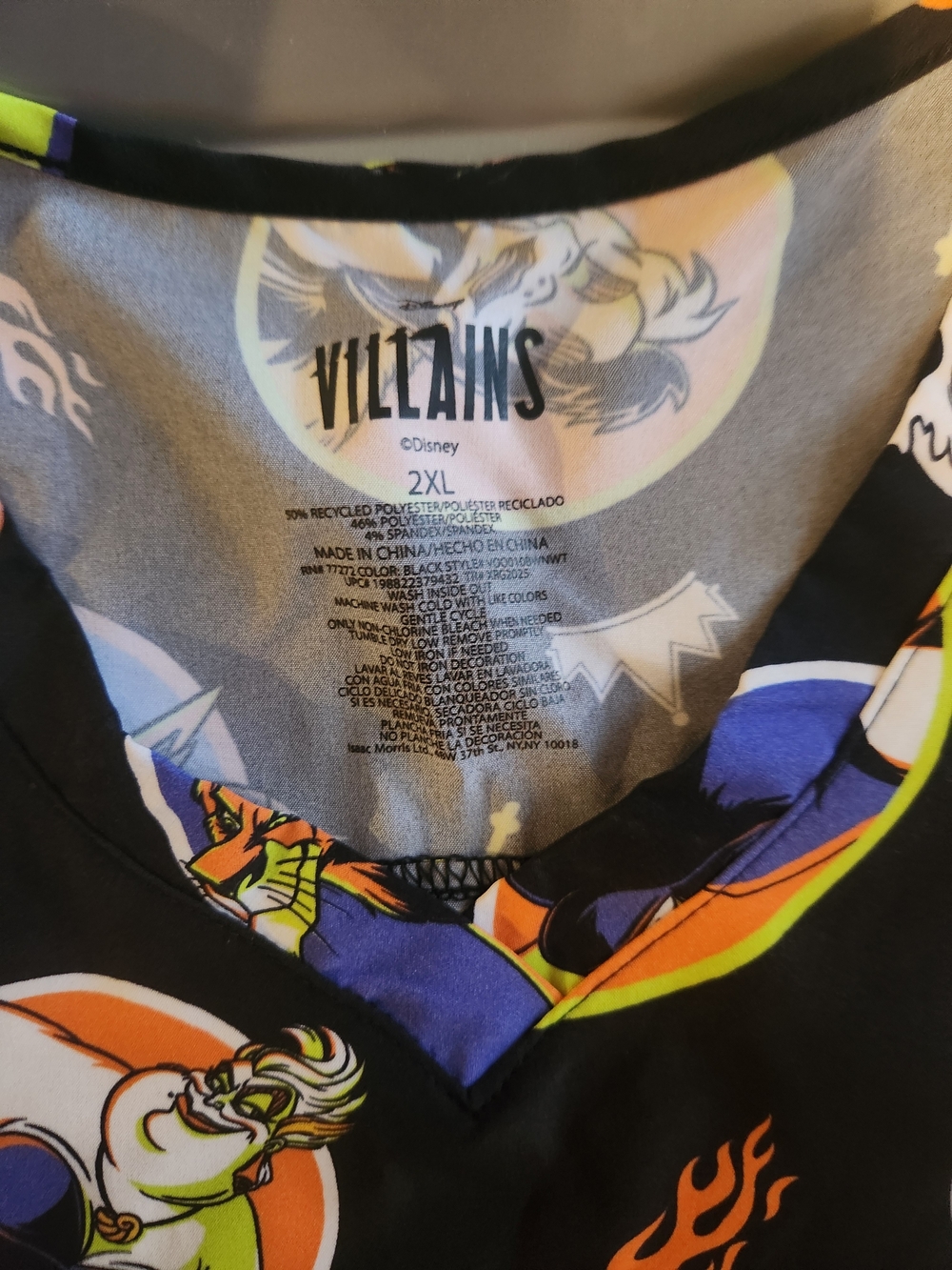 Scrub Top - Picture 2 of 2